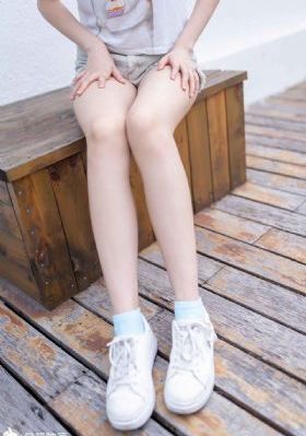 两个人免费视频在线观看高清频道_超清免费播放