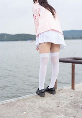挺进麻麻嫩嫩的屁股眼_720完整版观看